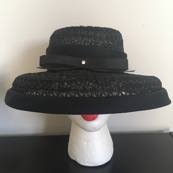 Vintage Accessories - Vintage 1960s Black Woven Bell Mushroom Brim Hat